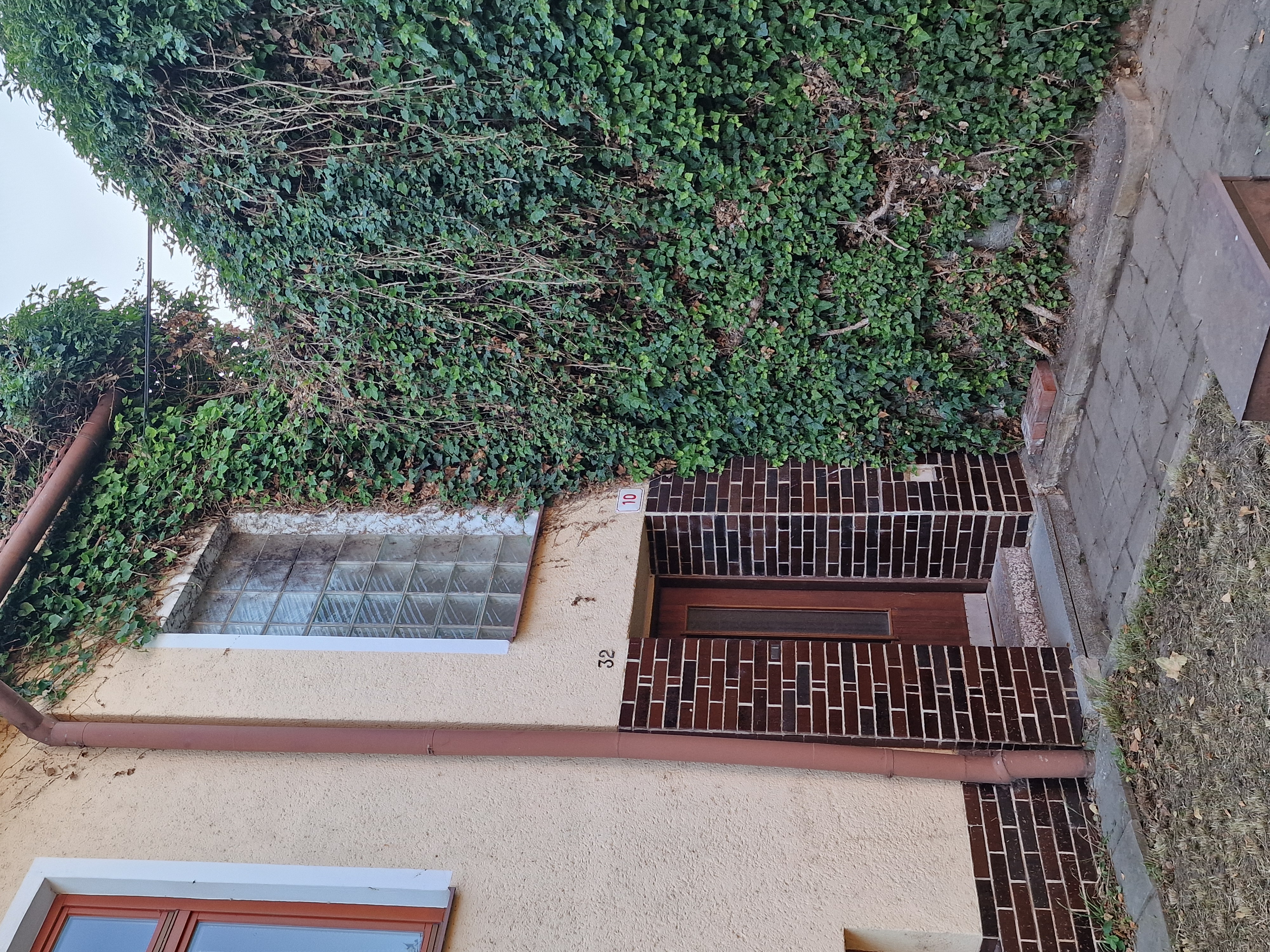 Detail domu z ulice