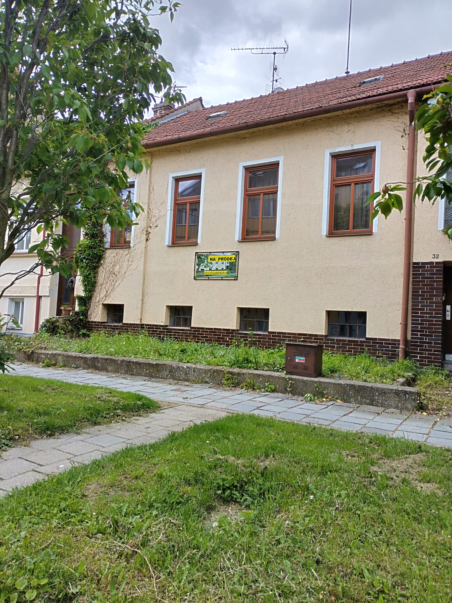 Původní pohled na dům z ulice